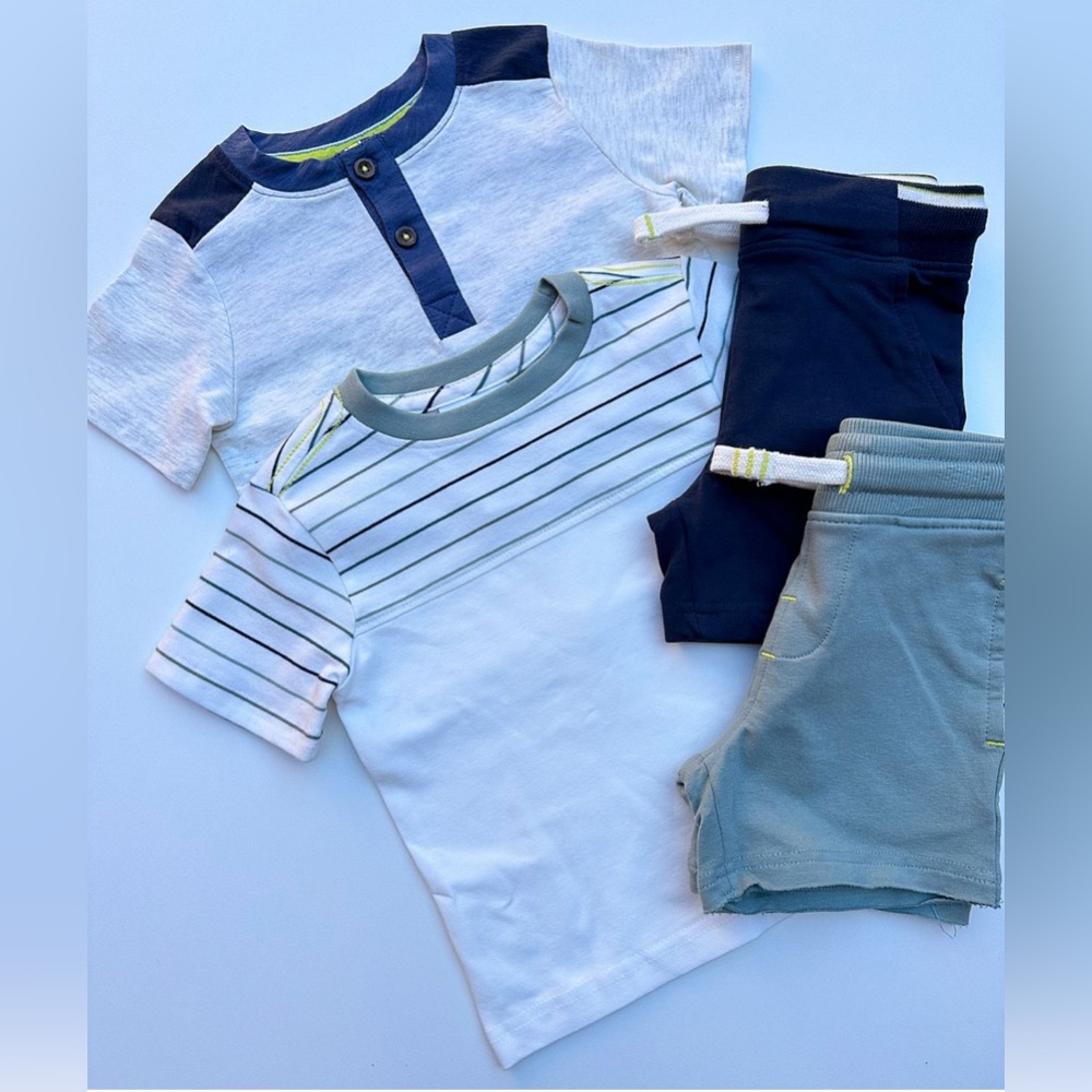 Tommy Bahama sets NWOT